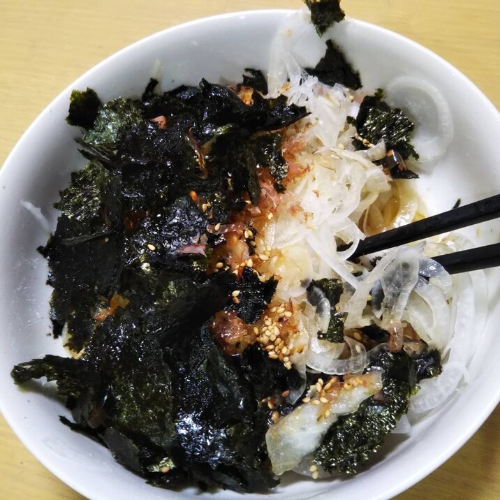 のりたっぷり♪新玉ねぎのオニオンサラダ!